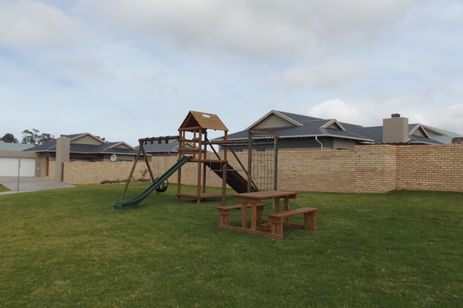 3 Bedroom Property for Sale in Mooikloof Country Estate Western Cape